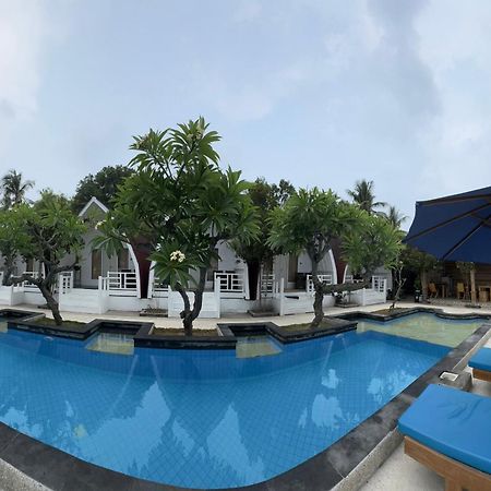 Gili Kulemba Bungalow กีลีตราวางัน ภายนอก รูปภาพ