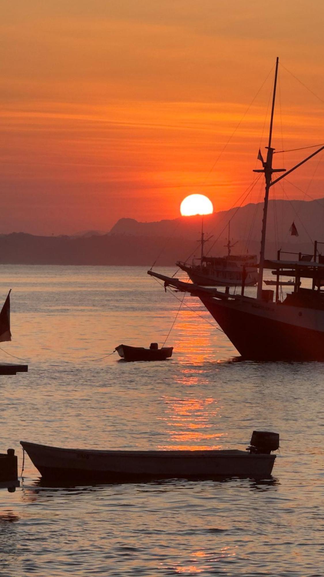 Gili Kulemba Bungalow กีลีตราวางัน ภายนอก รูปภาพ