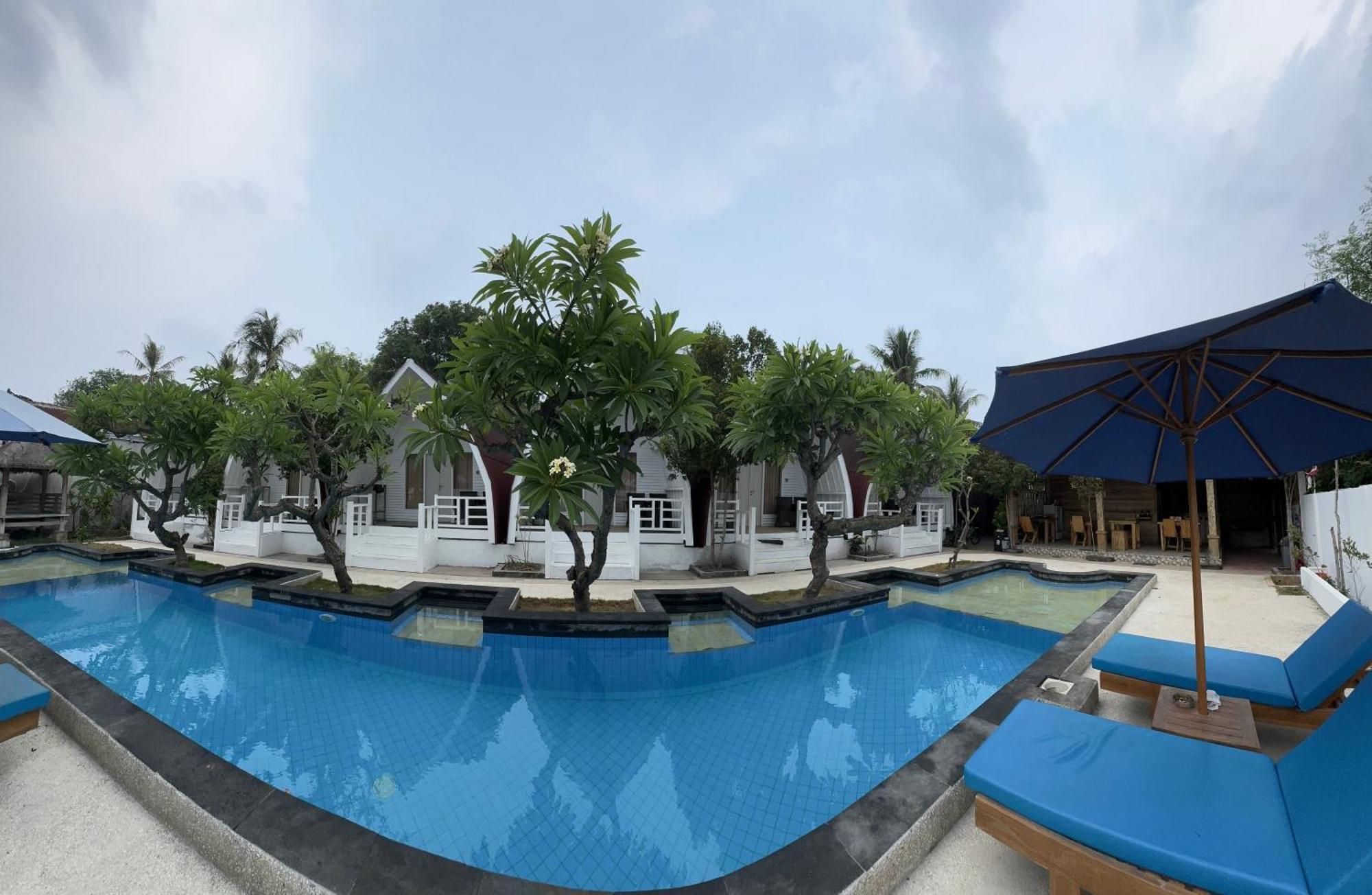 Gili Kulemba Bungalow กีลีตราวางัน ภายนอก รูปภาพ