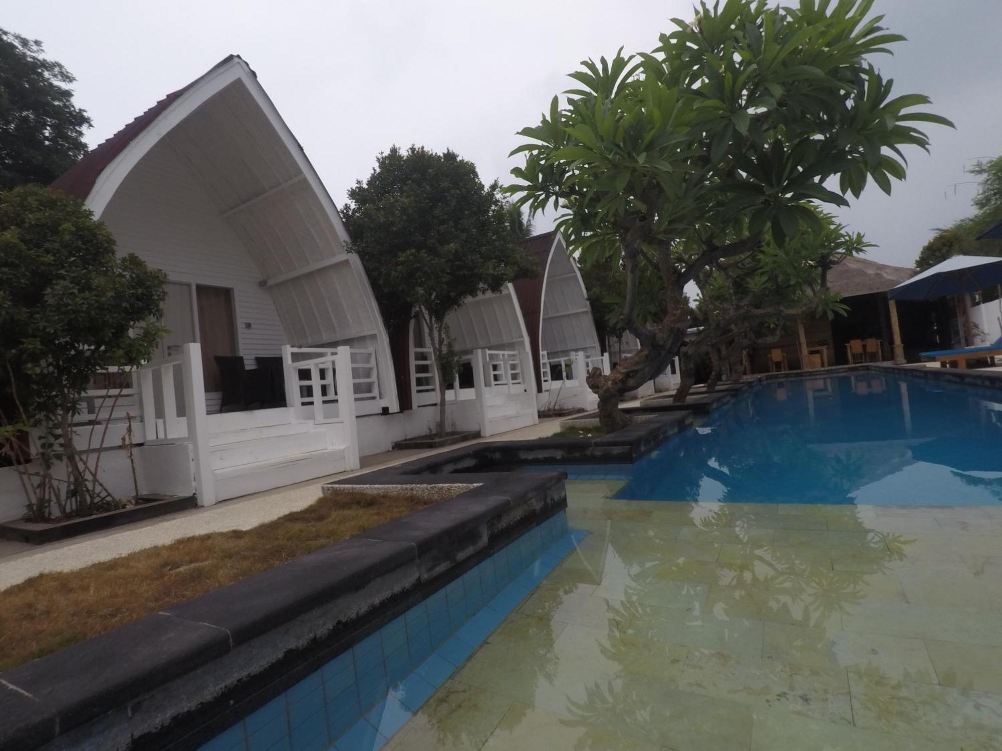 Gili Kulemba Bungalow กีลีตราวางัน ภายนอก รูปภาพ